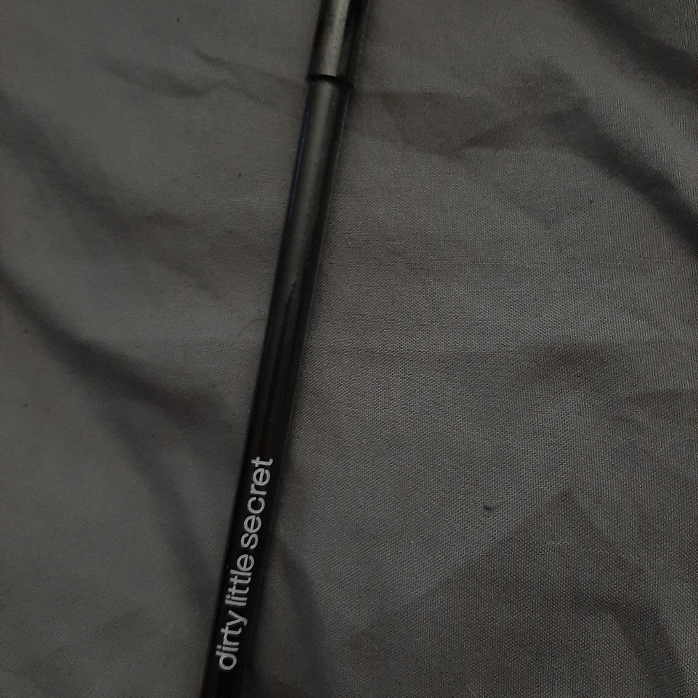 Dirty Little Secret Lip Liner in Rosie Posie